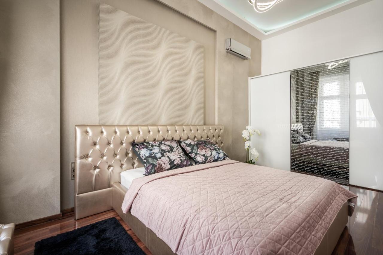 Opera Luxury Apartment With Free Parking Budapeszt Zewnętrze zdjęcie