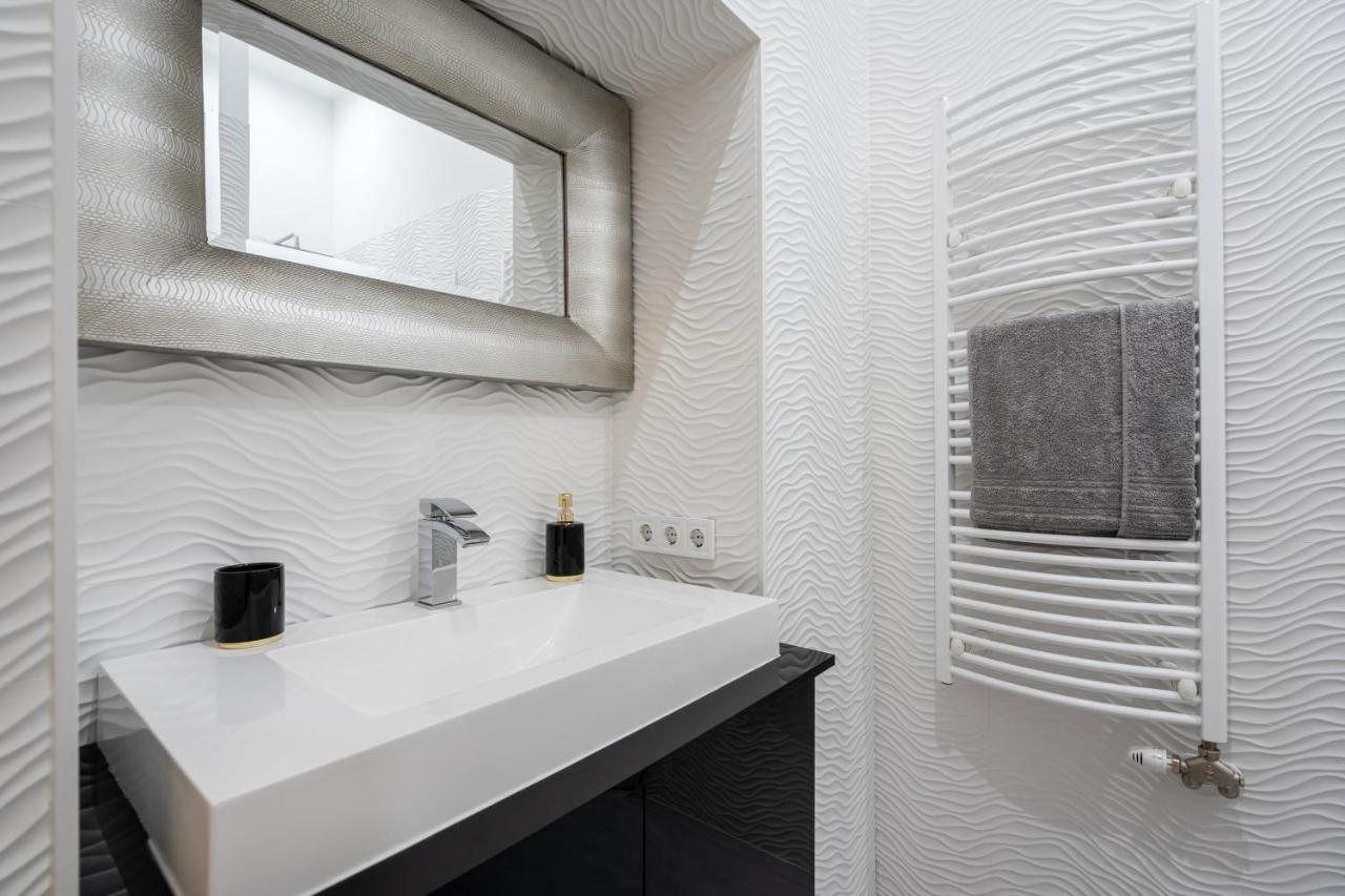 Opera Luxury Apartment With Free Parking Budapeszt Zewnętrze zdjęcie