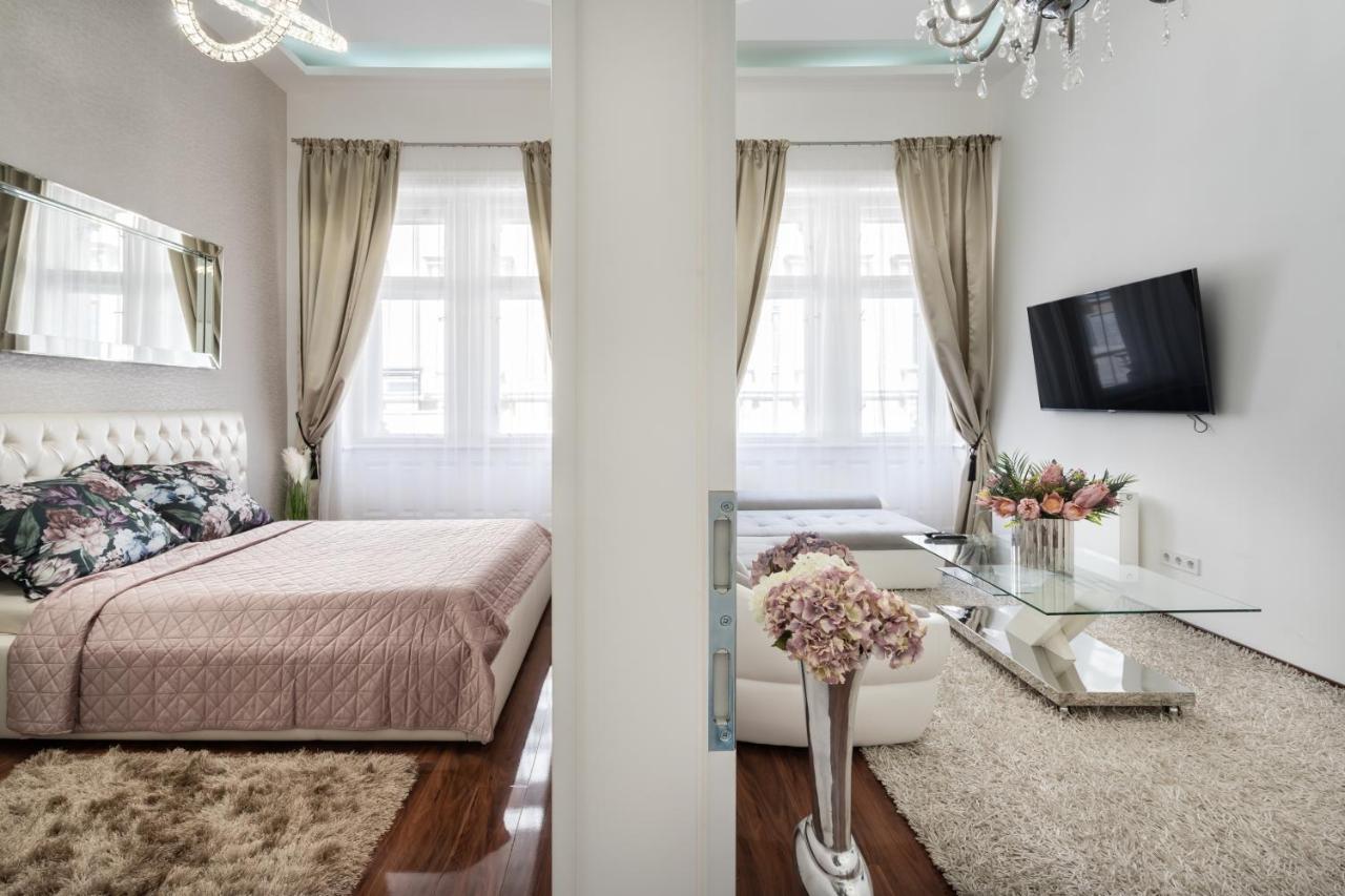Opera Luxury Apartment With Free Parking Budapeszt Zewnętrze zdjęcie