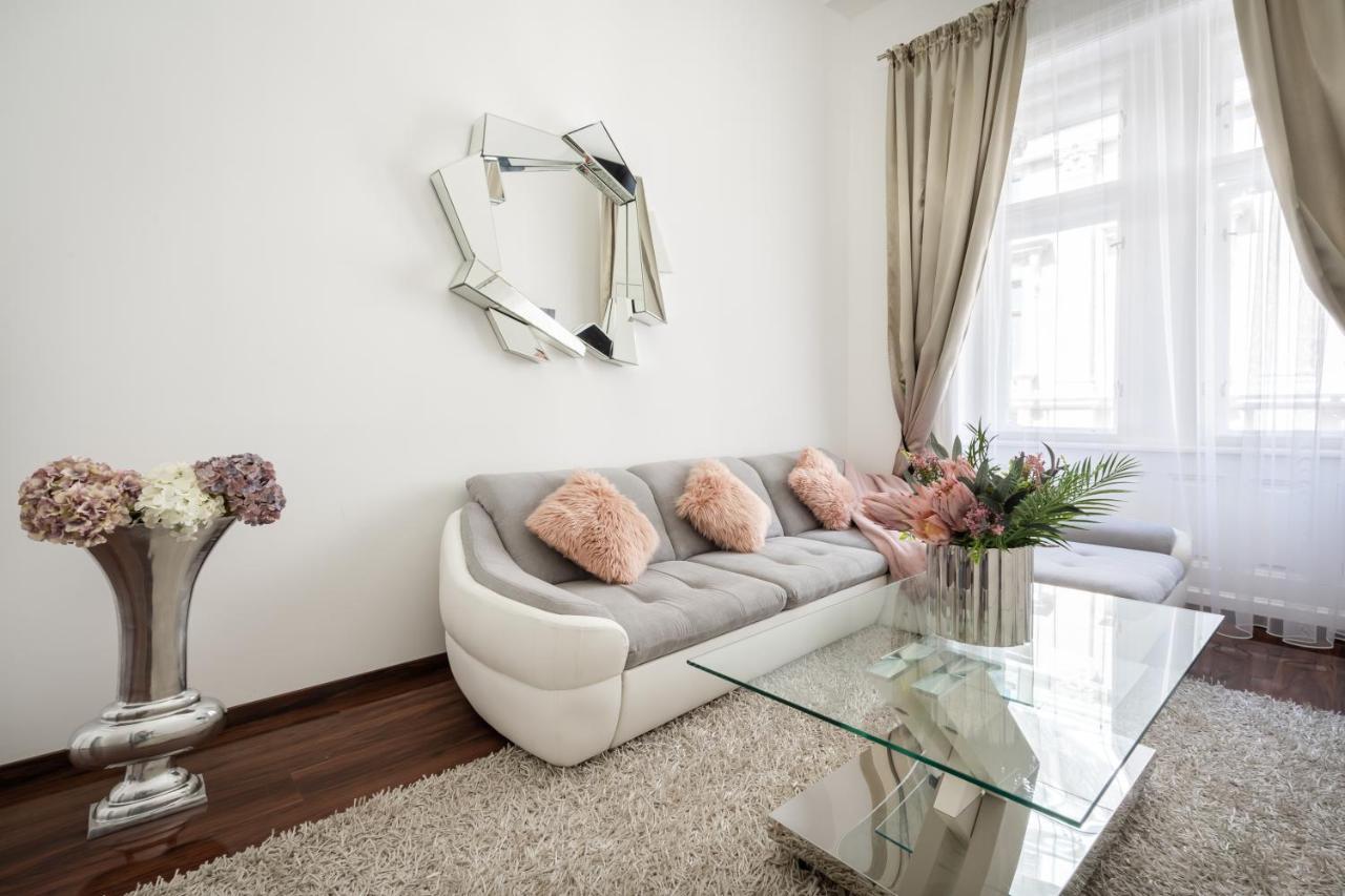 Opera Luxury Apartment With Free Parking Budapeszt Zewnętrze zdjęcie